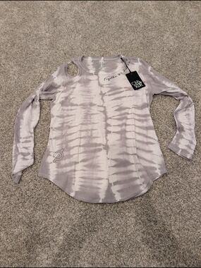 Women's Long Sleeve Tie-Dye Top - Light Gray